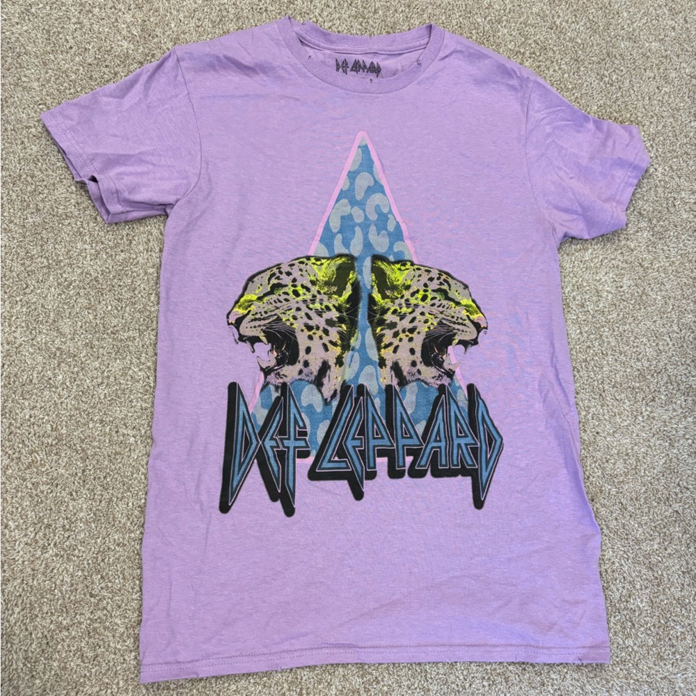 Def Lepard - Purple Graphic T-Shirt